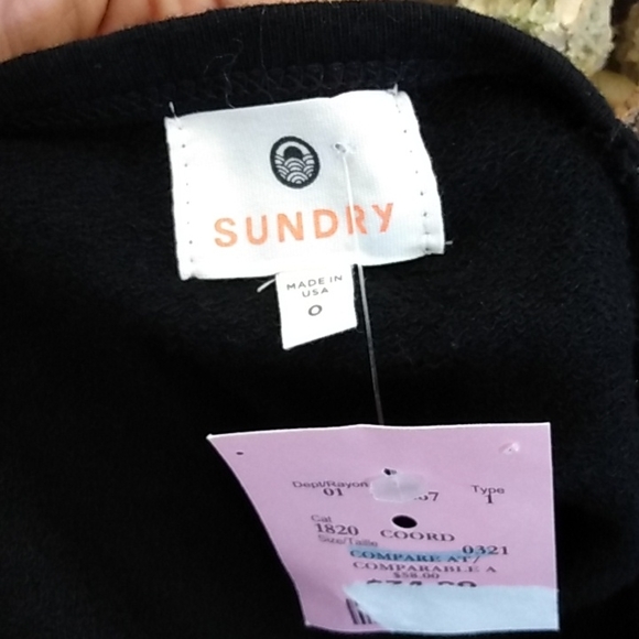 Sundry sweatshirt sz xs - Picture 4 of 5